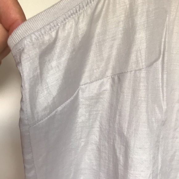 Chic and stylish tank top. - Picture 2 of 3